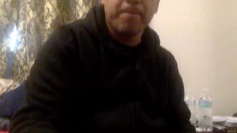 Snapshot of smoothstrik3r chatting on December 24, 2024, 3:05 pm smoothstrik3r online show from December 24, 2024, 3:05 pm