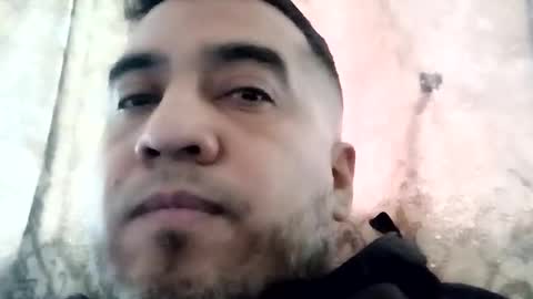 Snapshot of smoothstrik3r chatting on October 14, 2025, 6:42 pm smoothstrik3r online show from October 14, 2025, 6:42 pm