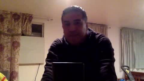 Snapshot of smoothstrik3r chatting on October 29, 2025, 12:18 pm smoothstrik3r online show from October 29, 2025, 12:18 pm