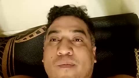 Snapshot of smoothstrik3r chatting on November 1, 2025, 6:15 am smoothstrik3r online show from November 1, 2025, 6:15 am