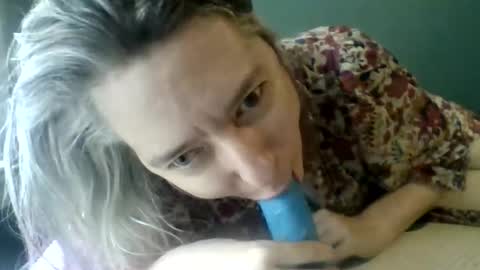 snack05 online show from May 24, 2026, 3:39 pm