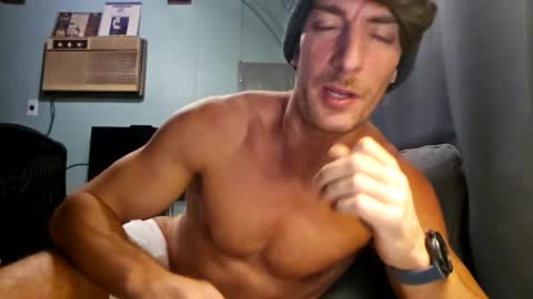 Snapshot of snackyyyy chatting on February 14, 2026, 2:08 am Snackyyyy online show from February 14, 2026, 2:08 am