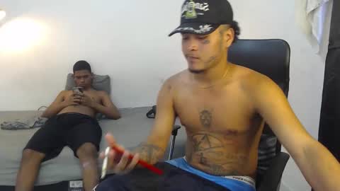 snak_master1 online show from September 25, 2025, 7:17 pm