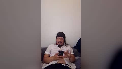 snazeepants online show from July 14, 2026, 12:55 pm