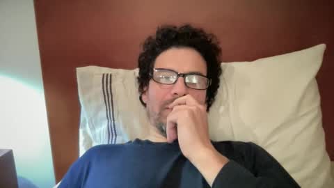 Snapshot of snfrisco76 chatting on December 5, 2025, 3:37 am snfrisco76 online show from December 5, 2025, 3:37 am