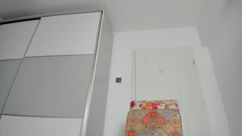 Snapshot of snow_flakee chatting on March 6, 2025, 11:03 am Maria online show from March 6, 2025, 11:03 am