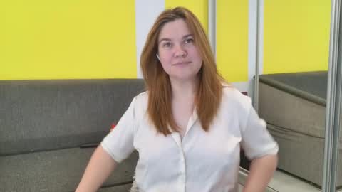 snowflakec online show from November 8, 2025, 7:12 pm