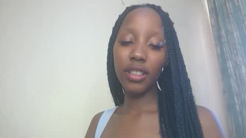 Snapshot of snowfox254 chatting on October 20, 2025, 3:40 am snowfox254 online show from October 20, 2025, 3:40 am