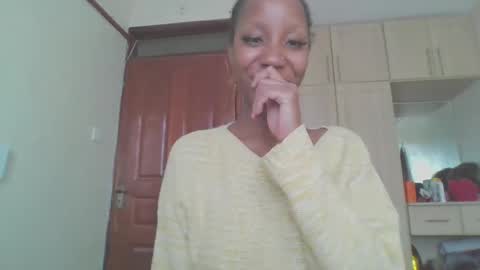 snowfox254 online show from March 2, 2026, 9:38 am