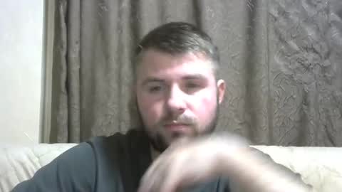 Snapshot of snowyqred chatting on October 5, 2025, 4:27 pm Arthur online show from October 5, 2025, 4:27 pm