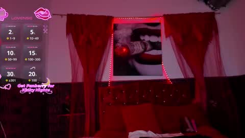 Snapshot of sobigcurvy44 chatting on November 1, 2025, 4:14 am leidy online show from November 1, 2025, 4:14 am