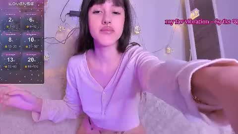 Snapshot of sofa_green chatting on September 14, 2025, 6:18 pm lady sofi green online show from September 14, 2025, 6:18 pm