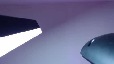 sofia online show from October 30, 2025, 5:13 pm