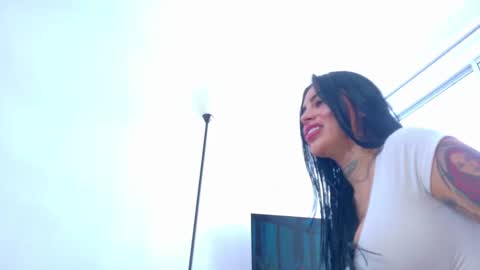 sofhia cruz online show from March 4, 2025, 4:09 pm