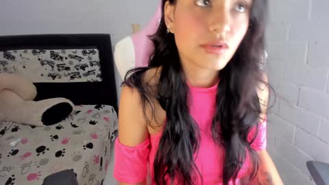 Snapshot of sofi1608 chatting on December 19, 2024, 4:24 pm sofia online show from December 19, 2024, 4:24 pm