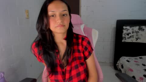 Snapshot of sofi1608 chatting on January 25, 2025, 5:30 pm sofia online show from January 25, 2025, 5:30 pm