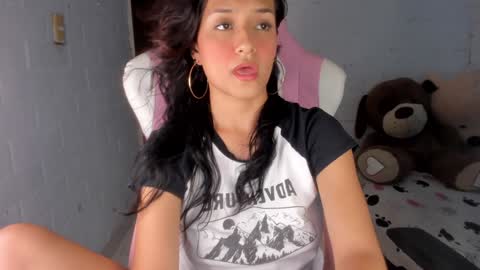Snapshot of sofi1608 chatting on February 5, 2025, 8:57 pm sofia online show from February 5, 2025, 8:57 pm