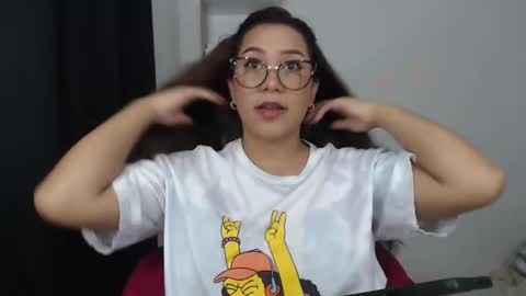 Snapshot of sofi4__ chatting on March 5, 2025, 5:29 am sofi online show from March 5, 2025, 5:29 am