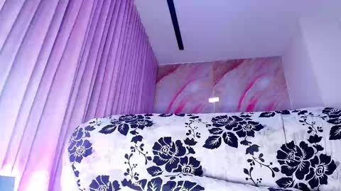 Sofia online show from February 18, 2026, 3:02 am