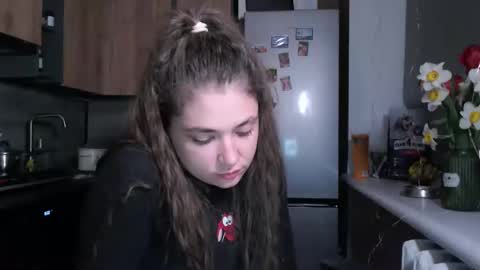 Sofi online show from April 15, 2026, 7:58 pm