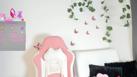 Snapshot of sofi_evans22 chatting on November 24, 2025, 11:04 pm sofi online show from November 24, 2025, 11:04 pm