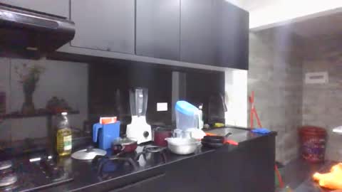 Sofi online show from February 24, 2026, 1:36 am