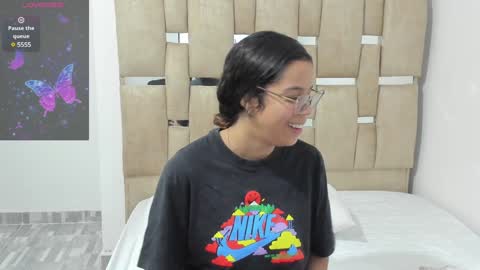 sofi smith online show from January 16, 2025, 8:03 pm