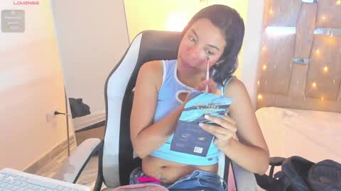 sofi smith online show from February 1, 2025, 6:29 pm