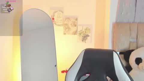 sofi smith online show from February 27, 2025, 8:42 pm