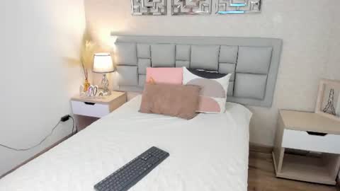 sofi online show from July 10, 2026, 7:49 pm