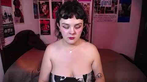 Sofi online show from February 3, 2026, 11:10 pm