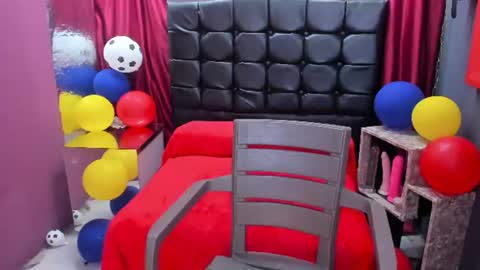Snapshot of sofia_delrio chatting on June 27, 2026, 12:22 pm Miss Sofi online show from June 27, 2026, 12:22 pm