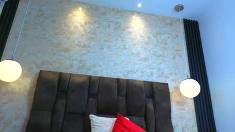 sofia_gutierrez_x online show from July 14, 2026, 10:21 am