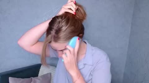 Snapshot of sofia_here chatting on September 19, 2025, 12:34 am Sofia here online show from September 19, 2025, 12:34 am