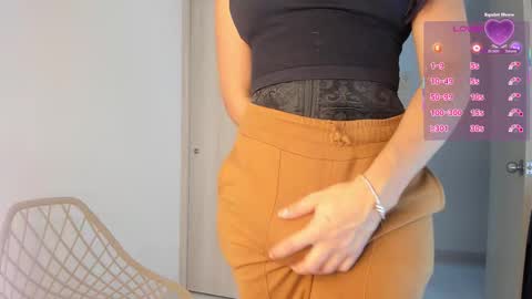 Snapshot of sofia_rivers_ chatting on February 17, 2026, 1:57 am sofia_rivers_ online show from February 17, 2026, 1:57 am