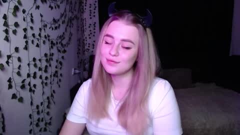 Snapshot of sofia_rosemary chatting on February 13, 2025, 12:54 pm sofia_rosemary online show from February 13, 2025, 12:54 pm
