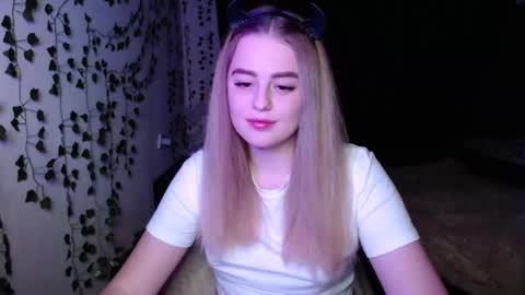 Snapshot of sofia_rosemary chatting on March 6, 2025, 5:11 pm sofia_rosemary online show from March 6, 2025, 5:11 pm