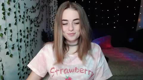 Snapshot of sofia_rosemary chatting on September 10, 2025, 1:00 pm sofia_rosemary online show from September 10, 2025, 1:00 pm