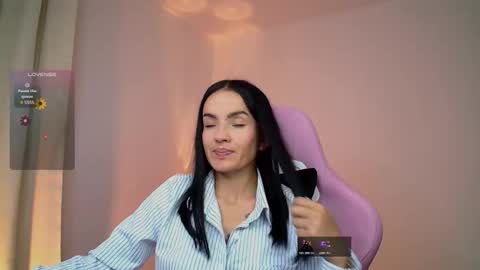Snapshot of sofia_sb chatting on October 8, 2025, 4:32 am Jessica Sofia online show from October 8, 2025, 4:32 am