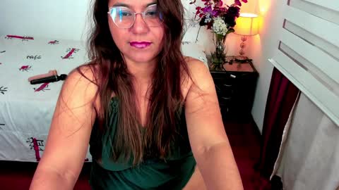 sofia_sorceress online show from December 29, 2024, 3:33 am
