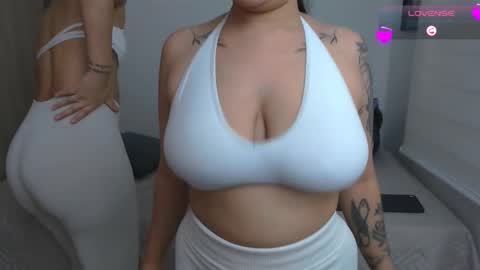 Snapshot of sofia_stonee1 chatting on February 18, 2026, 5:42 pm kanella valery online show from February 18, 2026, 5:42 pm