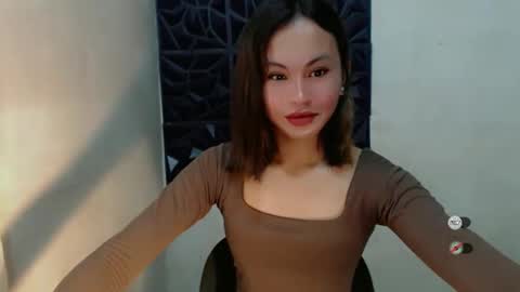 Snapshot of sofia_sweetheart18 chatting on October 17, 2025, 5:32 am sofia_sweetheart18 online show from October 17, 2025, 5:32 am