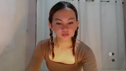 sofia_sweetheart18 online show from June 29, 2026, 10:21 pm