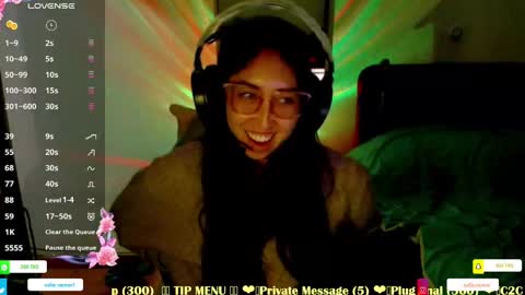 Snapshot of sofia_vanner chatting on October 23, 2025, 2:55 am SOFIA online show from October 23, 2025, 2:55 am