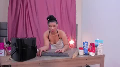      online show from July 28, 2026, 11:17 am