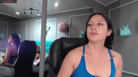 Snapshot of sofia_white3 chatting on February 20, 2025, 11:20 am Sofa online show from February 20, 2025, 11:20 am