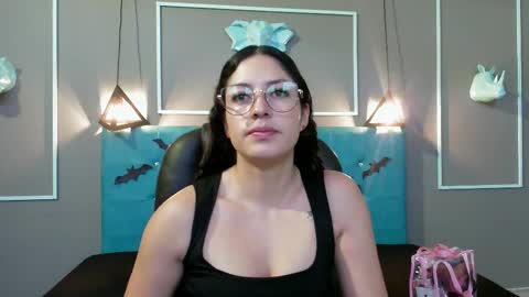 Snapshot of sofia_white3 chatting on October 26, 2025, 11:16 am Sofa online show from October 26, 2025, 11:16 am