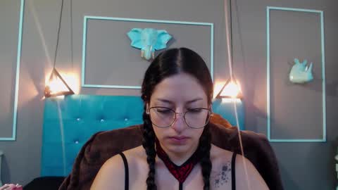 Snapshot of sofia_white3 chatting on November 8, 2025, 11:10 am Sofa online show from November 8, 2025, 11:10 am