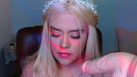 Sofi cortes626 Ig online show from February 19, 2025, 4:44 am