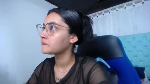 Snapshot of sofiaasexy19 chatting on October 29, 2025, 8:38 am Sofia online show from October 29, 2025, 8:38 am